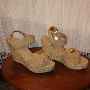 Women’s Sandals